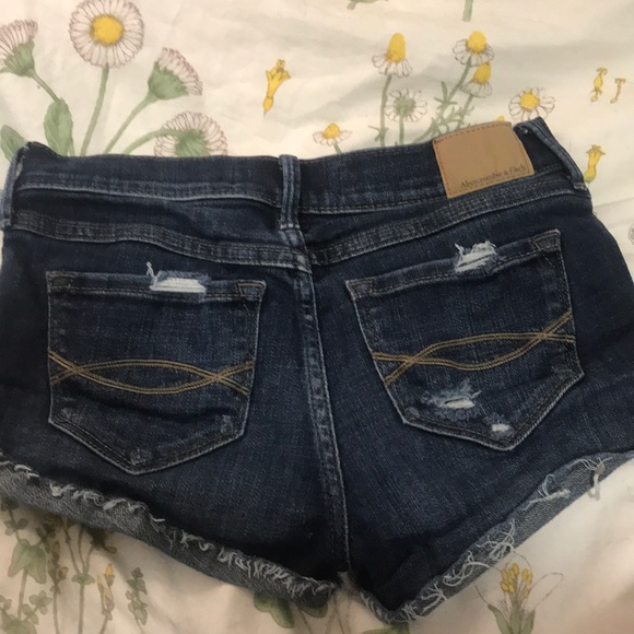 Abercrombie & Fitch Denim Shorts - Picture 3 of 3